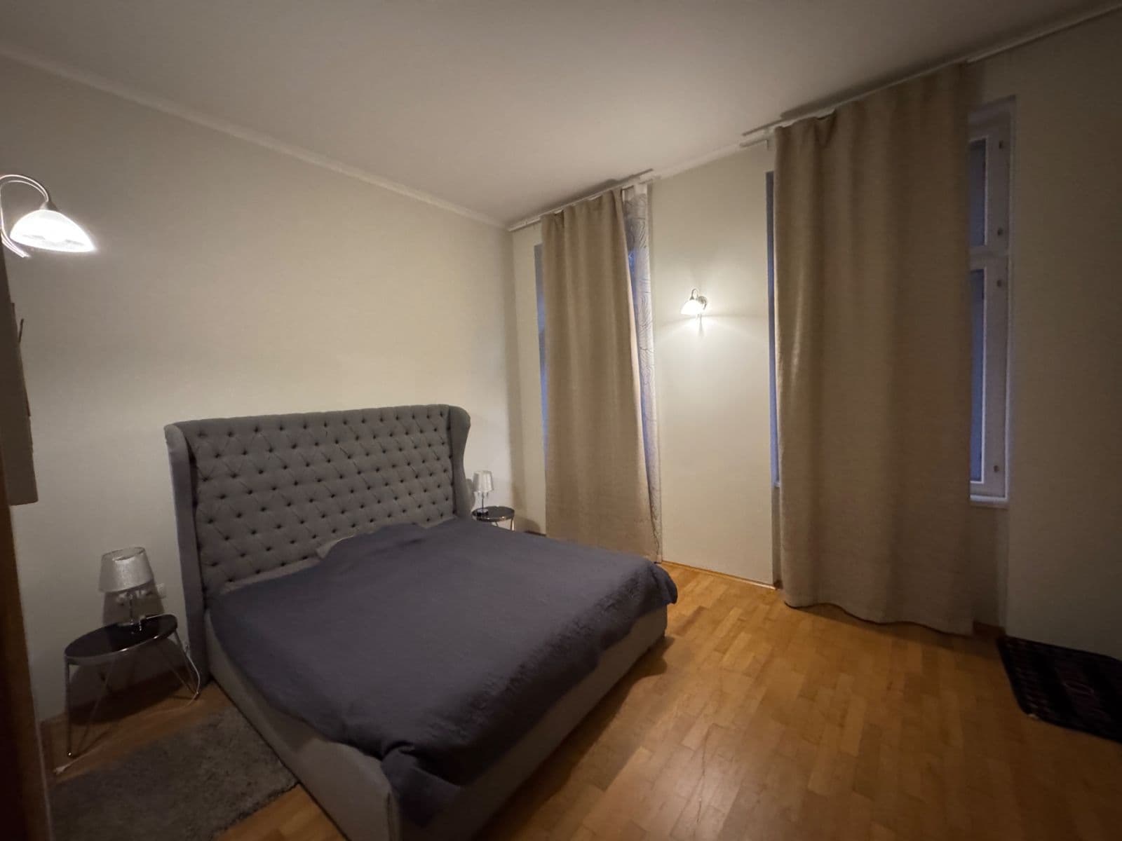 1 bedroom with open-plan kitchen flat to rent, 55 m², Rumunská, Prague, Prague 1 bedroom with open-plan kitchen flat to rent, 55 m², Rumunská, Prague, Prague