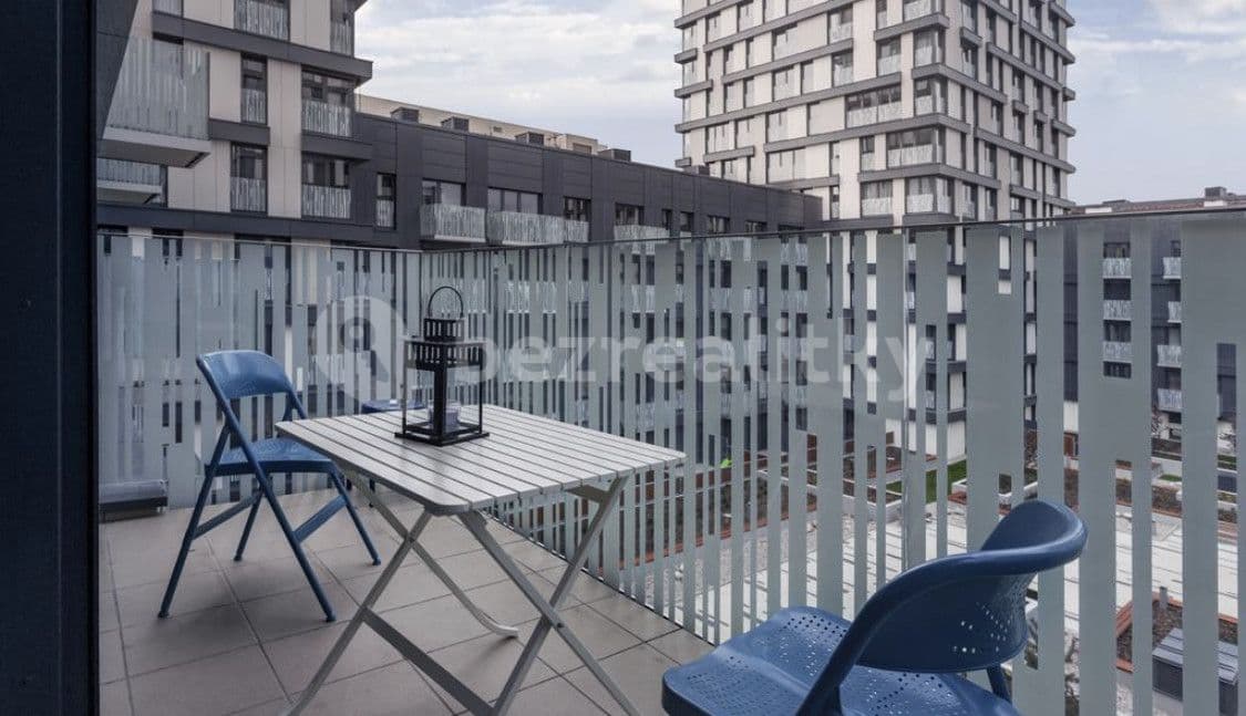 Studio flat to rent, 35 m², Olšanská, Prague, Prague Studio flat to rent, 35 m², Olšanská, Prague, Prague