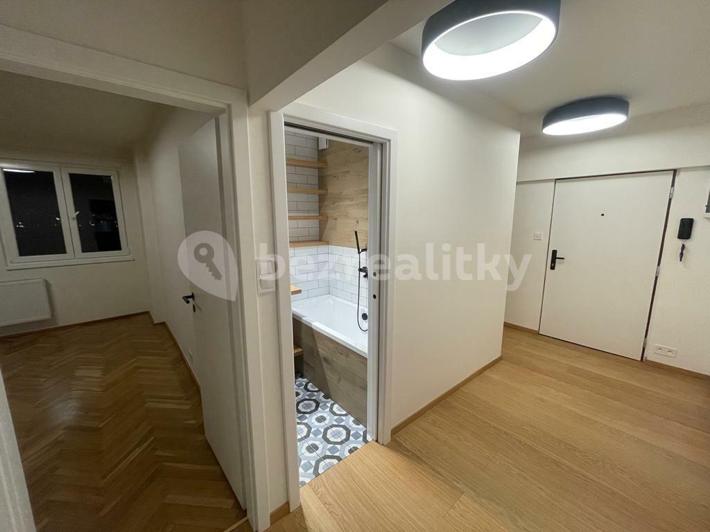 2 bedroom with open-plan kitchen flat to rent, 59 m², Malinová, Prague, Prague