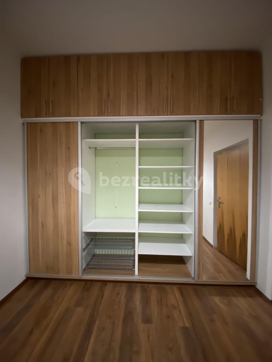 2 bedroom with open-plan kitchen flat to rent, 62 m², Masarykova, Ústí nad Labem, Ústecký Region 2 bedroom with open-plan kitchen flat to rent, 62 m², Masarykova, Ústí nad Labem, Ústecký Region