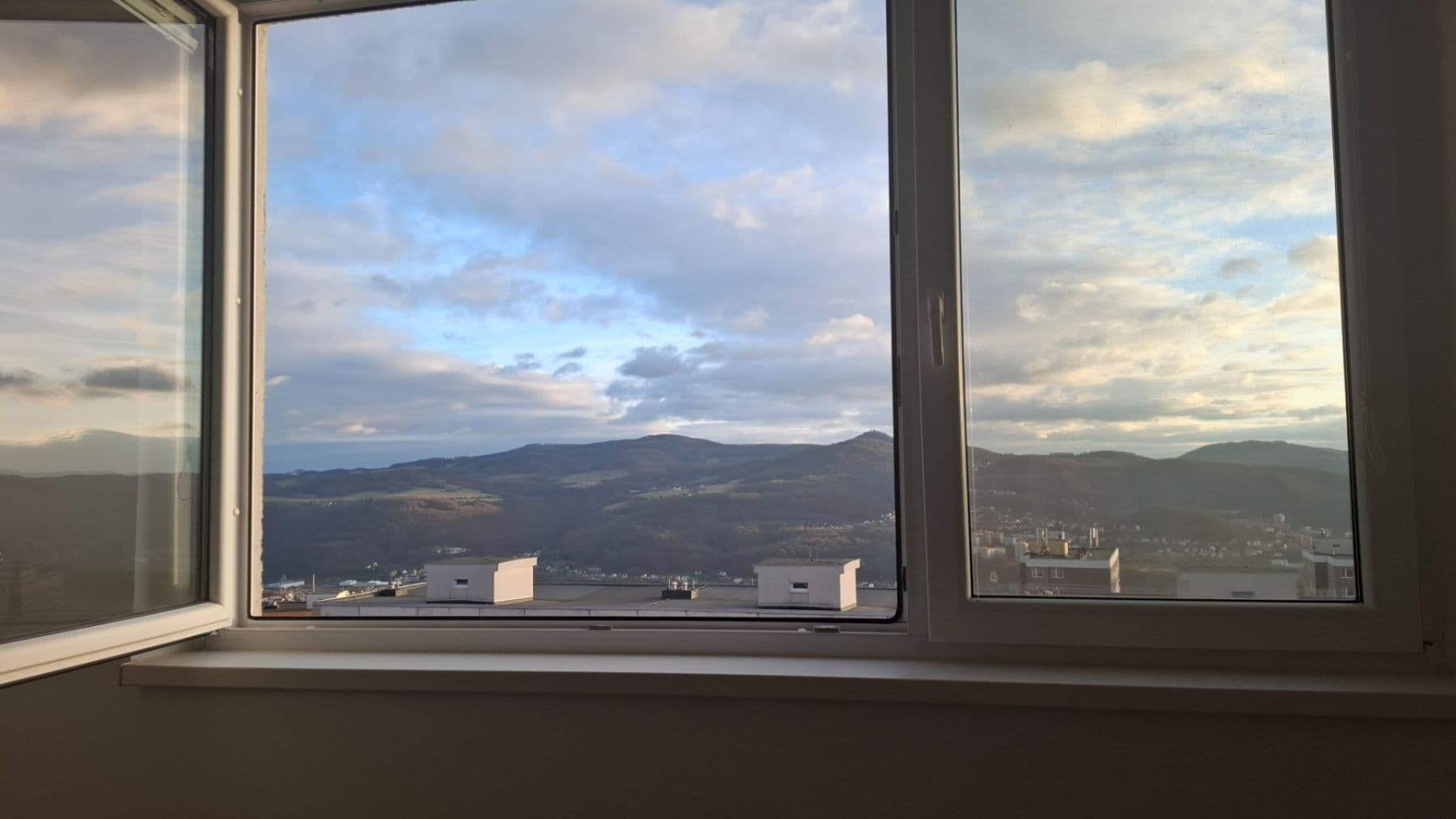 1 bedroom with open-plan kitchen flat to rent, 40 m², Brandtova, Ústí nad Labem, Ústecký Region 1 bedroom with open-plan kitchen flat to rent, 40 m², Brandtova, Ústí nad Labem, Ústecký Region