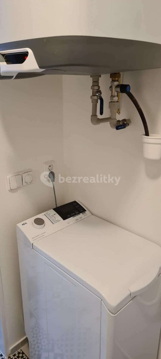 house to rent, 69 m², Zahradní, Kostelec nad Černými lesy, Středočeský Region house to rent, 69 m², Zahradní, Kostelec nad Černými lesy, Středočeský Region