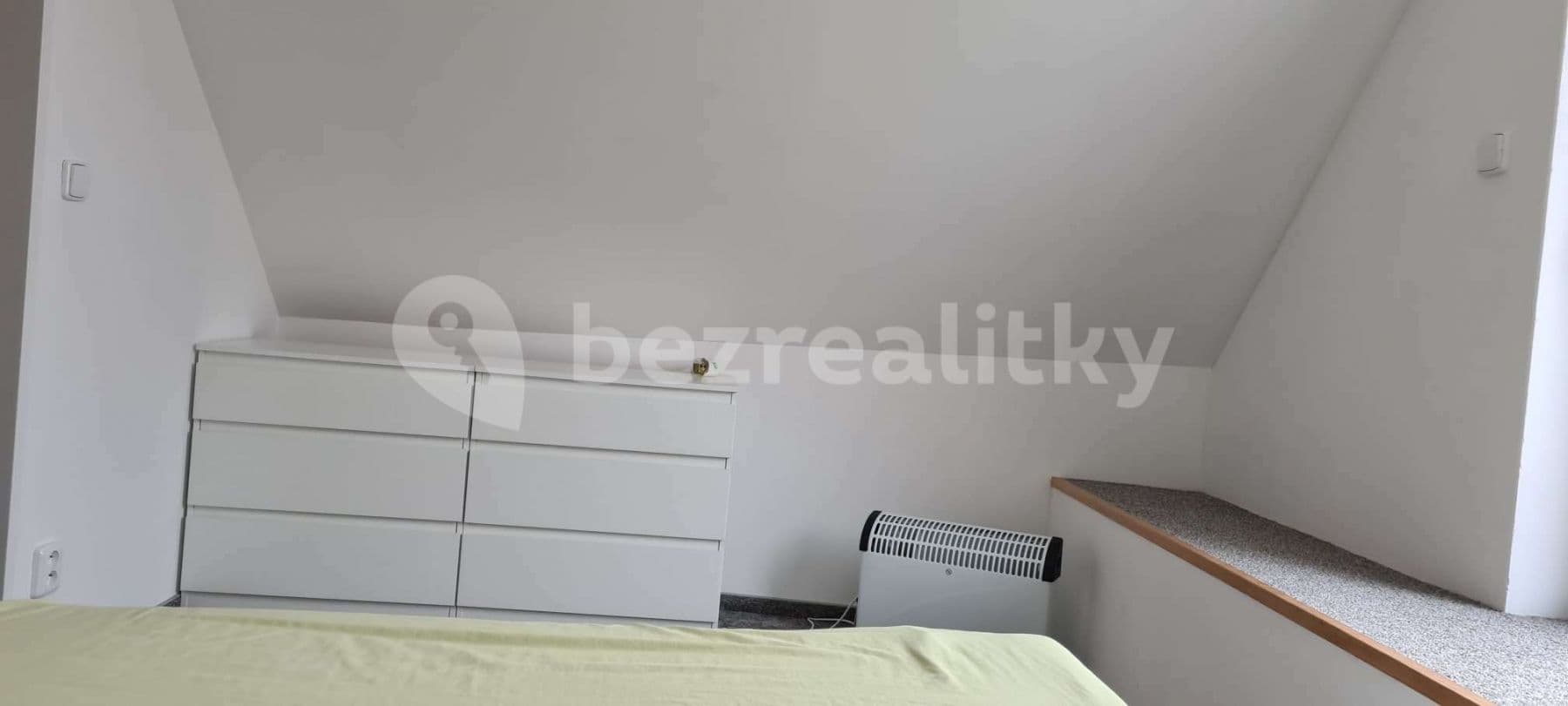 house to rent, 69 m², Zahradní, Kostelec nad Černými lesy, Středočeský Region house to rent, 69 m², Zahradní, Kostelec nad Černými lesy, Středočeský Region