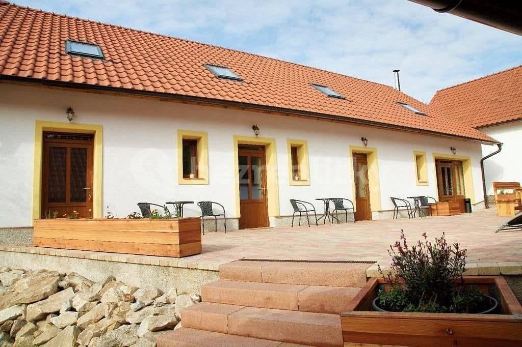 recreational property to rent, 0 m², Jesenice, Středočeský Region recreational property to rent, 0 m², Jesenice, Středočeský Region