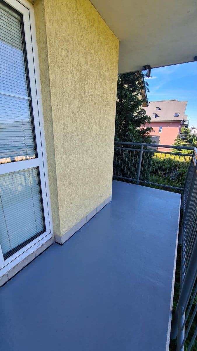 2 bedroom with open-plan kitchen flat to rent, 72 m², Na Výšině, Vrchlabí, Královéhradecký Region 2 bedroom with open-plan kitchen flat to rent, 72 m², Na Výšině, Vrchlabí, Královéhradecký Region