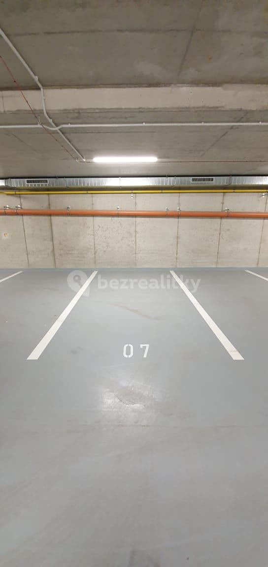1 bedroom with open-plan kitchen flat to rent, 50 m², U Plynárny, Prague, Prague 1 bedroom with open-plan kitchen flat to rent, 50 m², U Plynárny, Prague, Prague