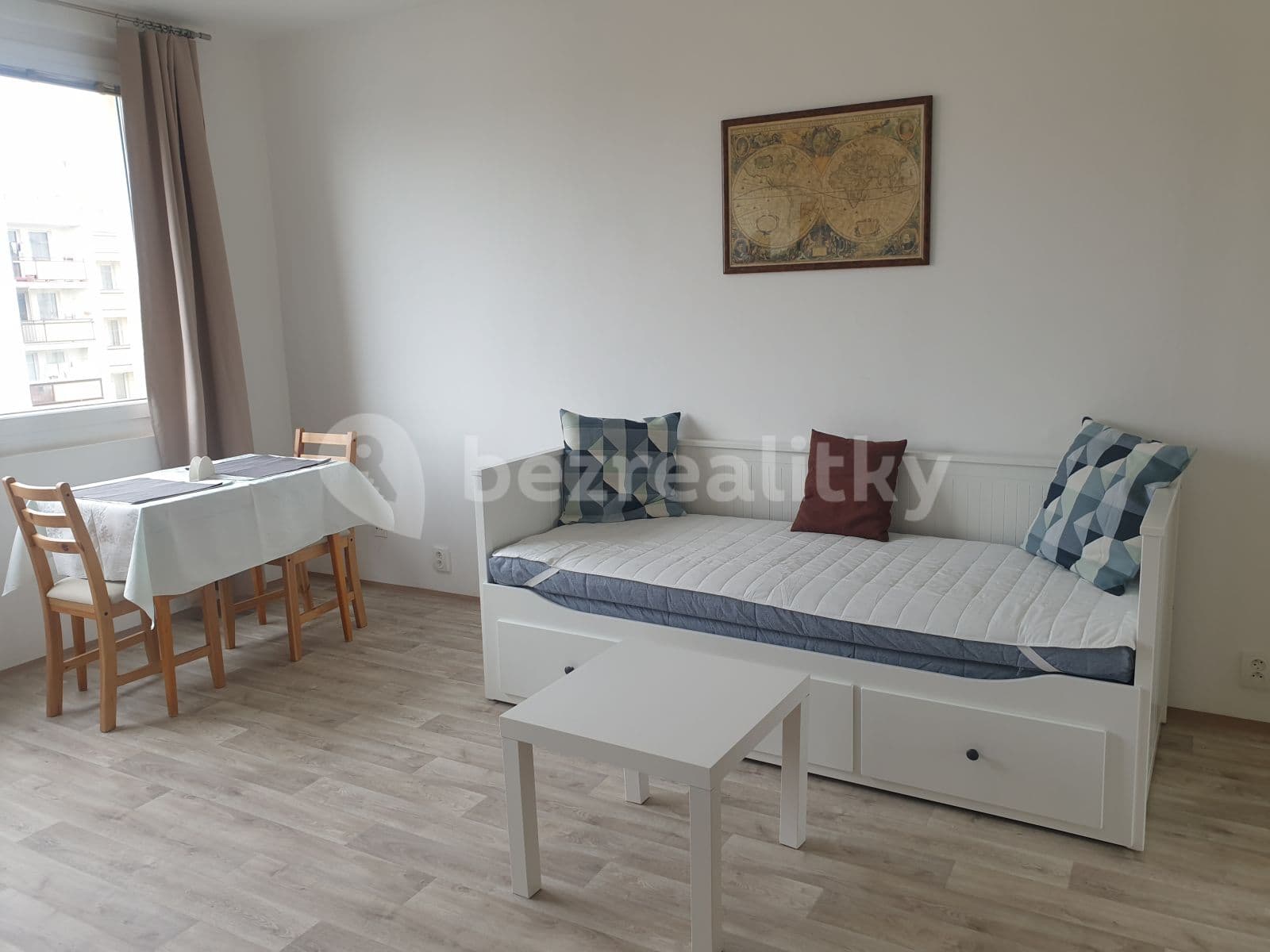 Studio flat to rent, 30 m², Brodského, Prague, Prague Studio flat to rent, 30 m², Brodského, Prague, Prague