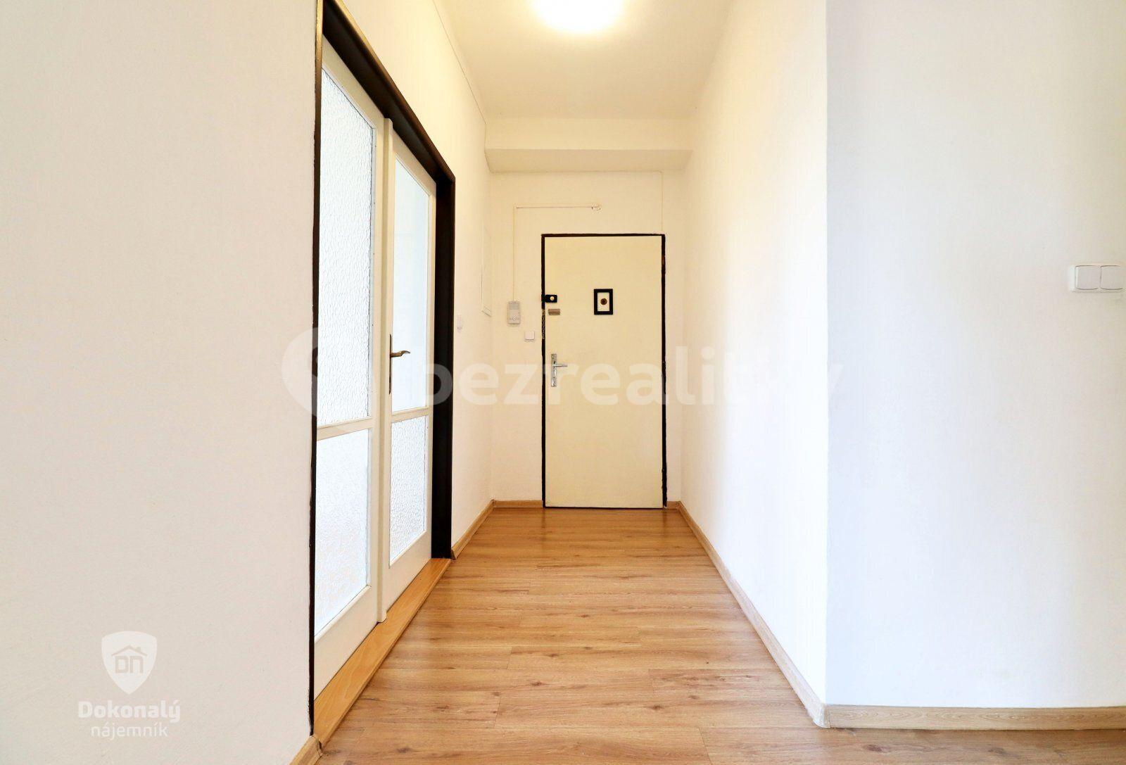3 bedroom flat to rent, 84 m², Vrchlického, Kladno, Středočeský Region