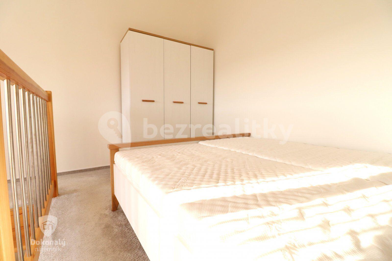 1 bedroom with open-plan kitchen flat to rent, 39 m², Herejkova, Starý Plzenec, Plzeňský Region