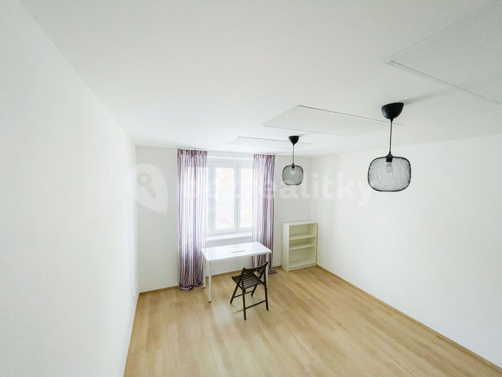 1 bedroom with open-plan kitchen flat to rent, 47 m², Dvořákova, Plzeň, Plzeňský Region 1 bedroom with open-plan kitchen flat to rent, 47 m², Dvořákova, Plzeň, Plzeňský Region