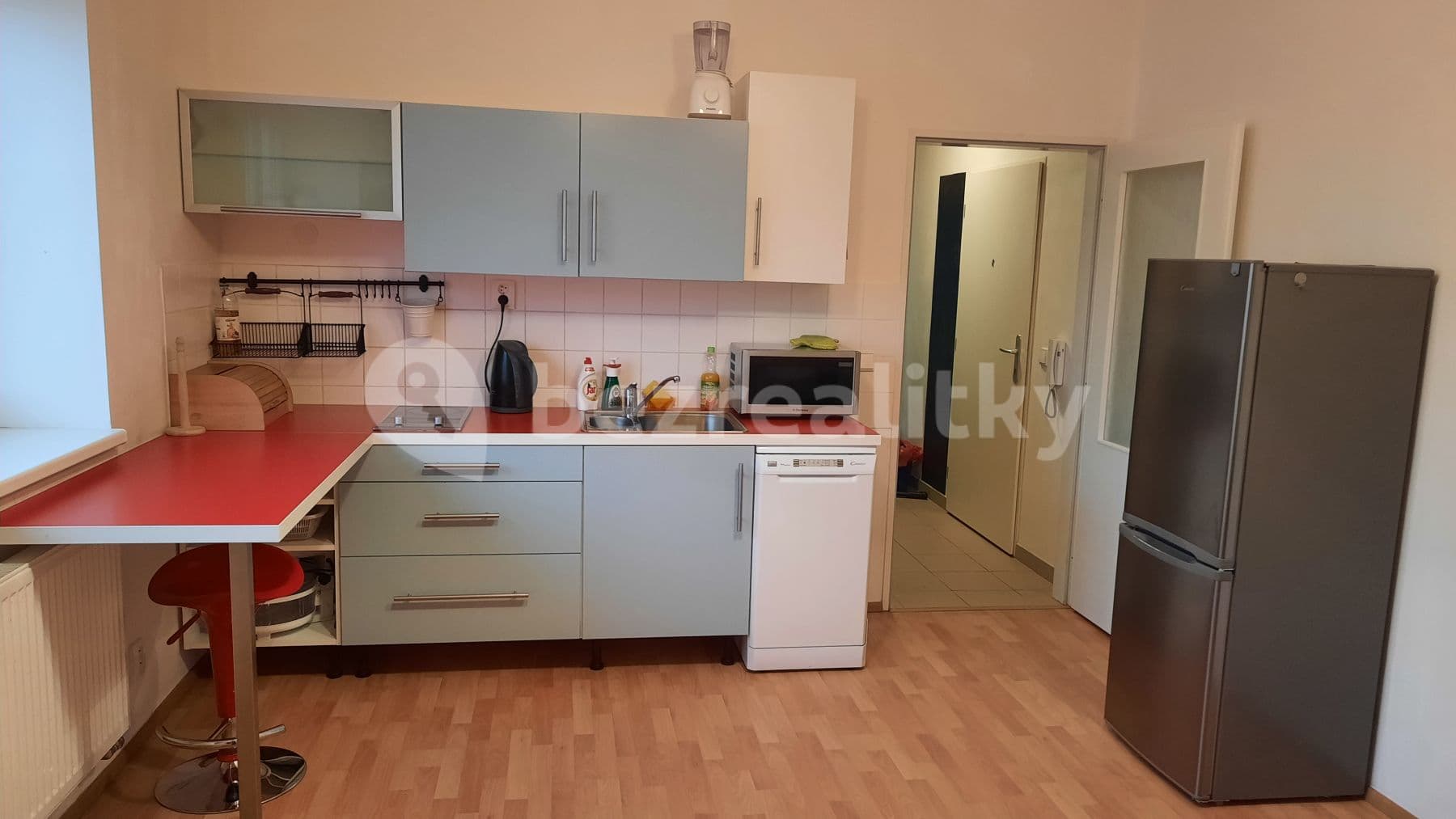 1 bedroom with open-plan kitchen flat to rent, 43 m², Pod Drinopolem, Prague, Prague 1 bedroom with open-plan kitchen flat to rent, 43 m², Pod Drinopolem, Prague, Prague