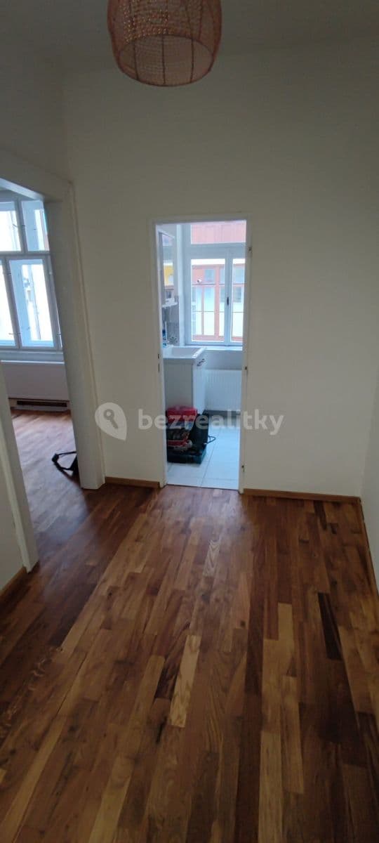 2 bedroom flat to rent, 62 m², Navrátilova, Prague, Prague 2 bedroom flat to rent, 62 m², Navrátilova, Prague, Prague