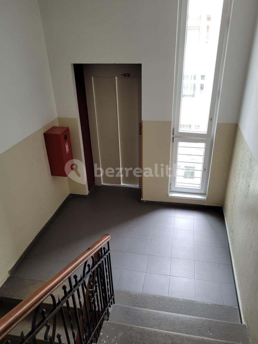 1 bedroom with open-plan kitchen flat to rent, 1 m², Novákových, Prague, Prague 1 bedroom with open-plan kitchen flat to rent, 1 m², Novákových, Prague, Prague