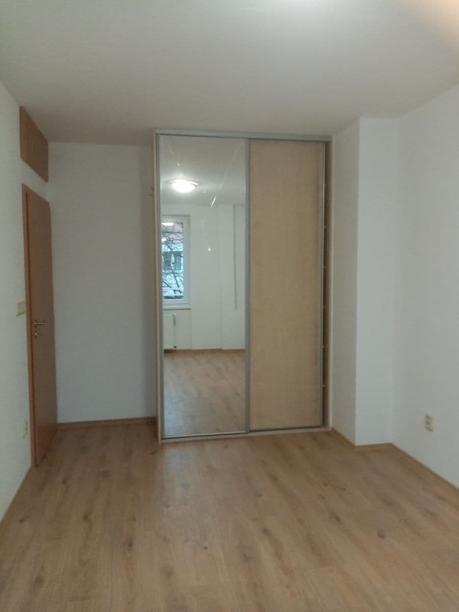 1 bedroom flat to rent, 33 m², Studentská, Mělník, Středočeský Region 1 bedroom flat to rent, 33 m², Studentská, Mělník, Středočeský Region