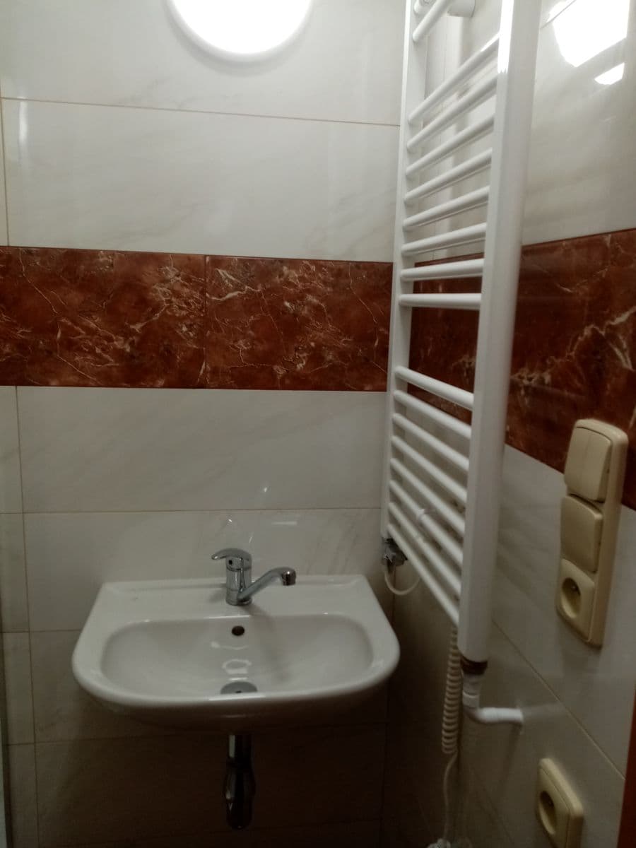 1 bedroom flat to rent, 33 m², Studentská, Mělník, Středočeský Region 1 bedroom flat to rent, 33 m², Studentská, Mělník, Středočeský Region