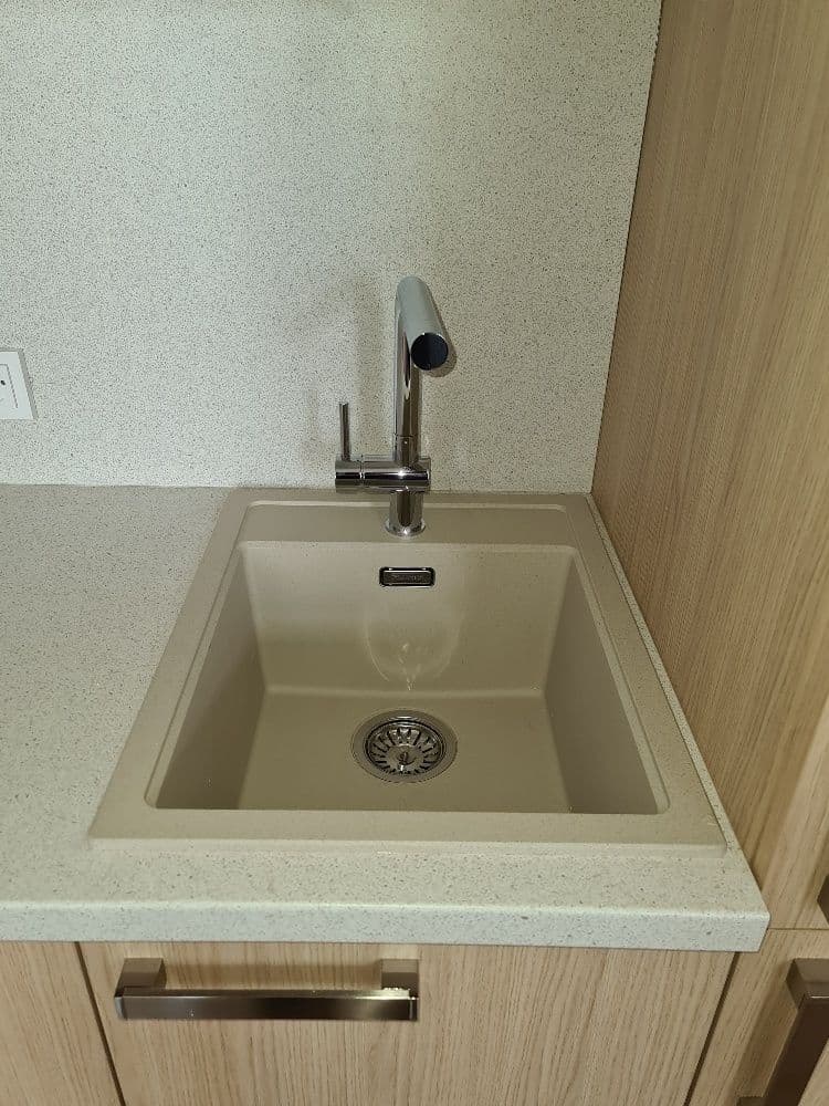 1 bedroom with open-plan kitchen flat to rent, 47 m², Tusarova, Prague, Prague 1 bedroom with open-plan kitchen flat to rent, 47 m², Tusarova, Prague, Prague