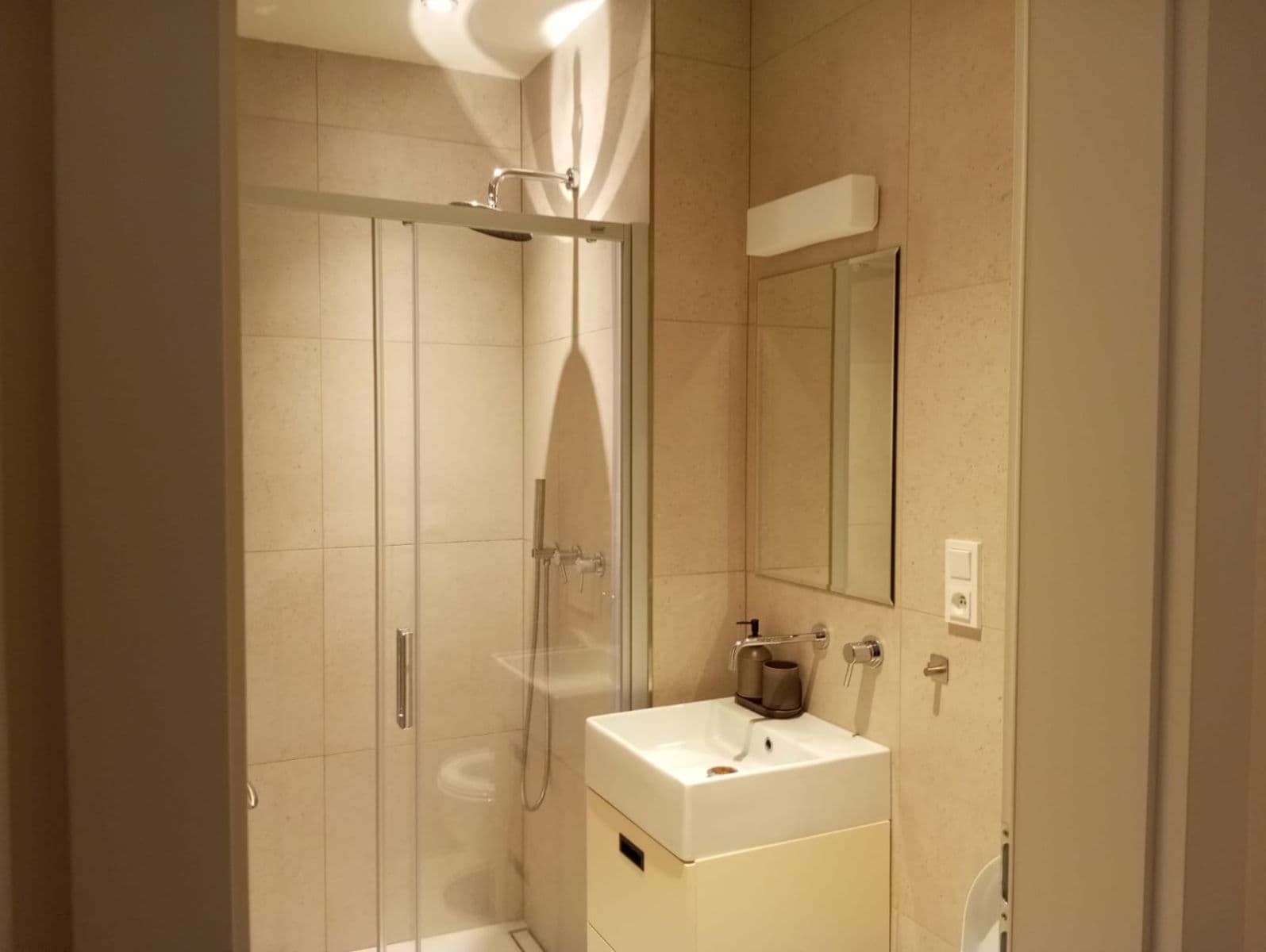1 bedroom with open-plan kitchen flat to rent, 47 m², Tusarova, Prague, Prague 1 bedroom with open-plan kitchen flat to rent, 47 m², Tusarova, Prague, Prague