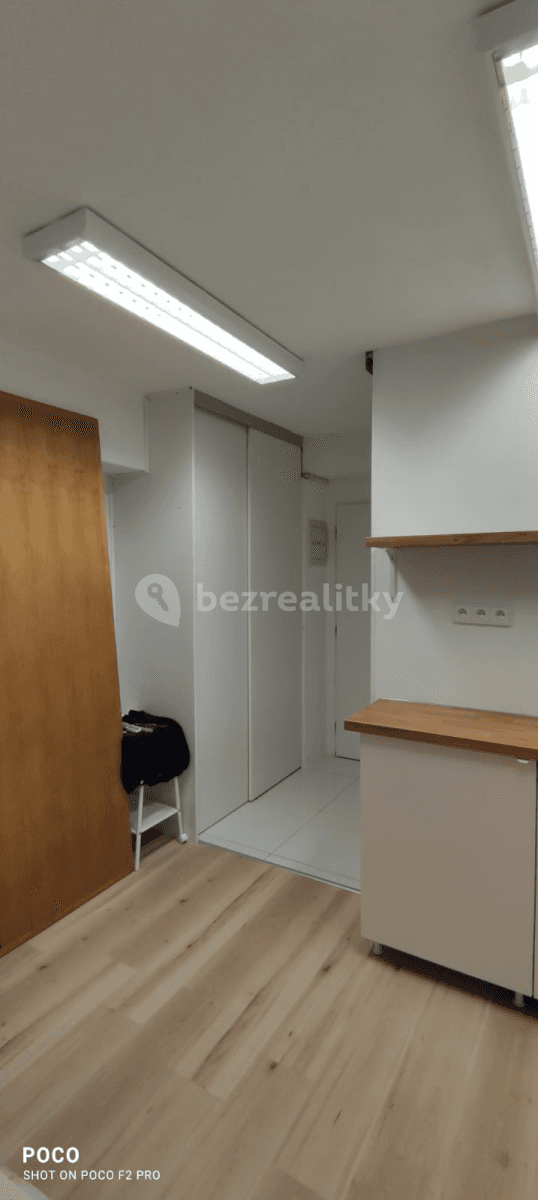 non-residential property to rent, 16 m², Klánovická, Prague, Prague non-residential property to rent, 16 m², Klánovická, Prague, Prague