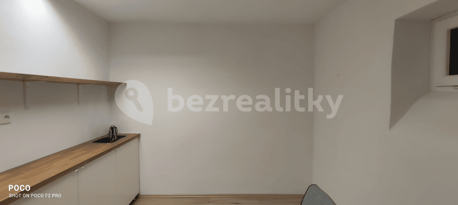 non-residential property to rent, 16 m², Klánovická, Prague, Prague non-residential property to rent, 16 m², Klánovická, Prague, Prague