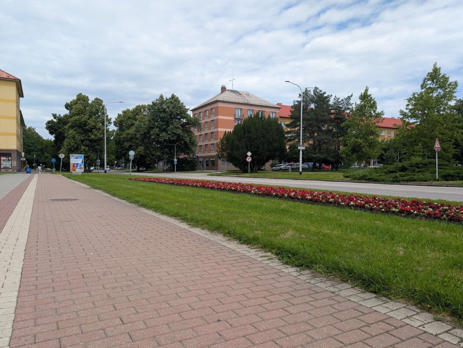 non-residential property to rent, 76 m², Čapkova, Karviná, Moravskoslezský Region non-residential property to rent, 76 m², Čapkova, Karviná, Moravskoslezský Region