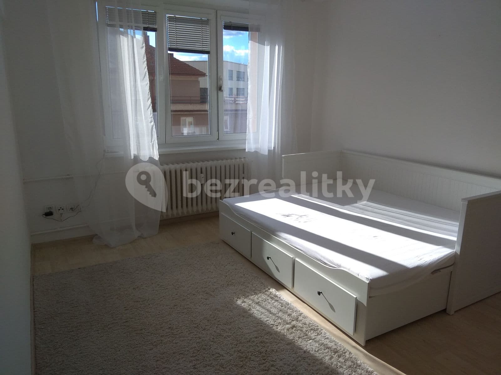 1 bedroom flat to rent, 39 m², Průmyslová, Hradec Králové, Královéhradecký Region 1 bedroom flat to rent, 39 m², Průmyslová, Hradec Králové, Královéhradecký Region