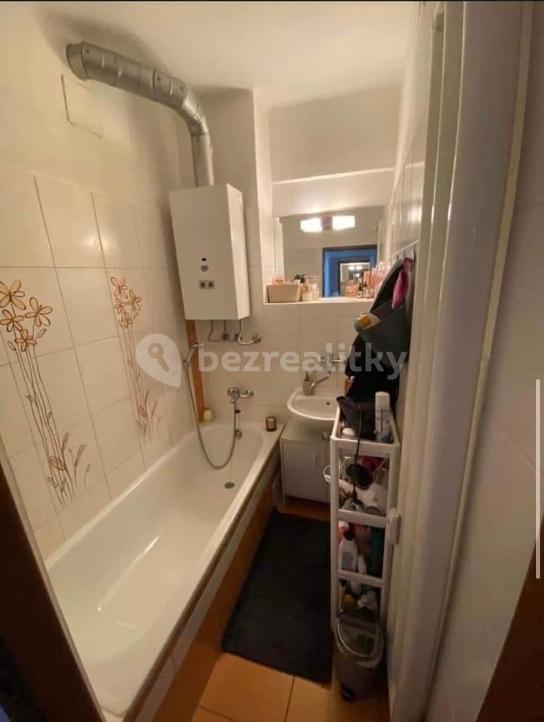 1 bedroom flat to rent, 39 m², Průmyslová, Hradec Králové, Královéhradecký Region 1 bedroom flat to rent, 39 m², Průmyslová, Hradec Králové, Královéhradecký Region