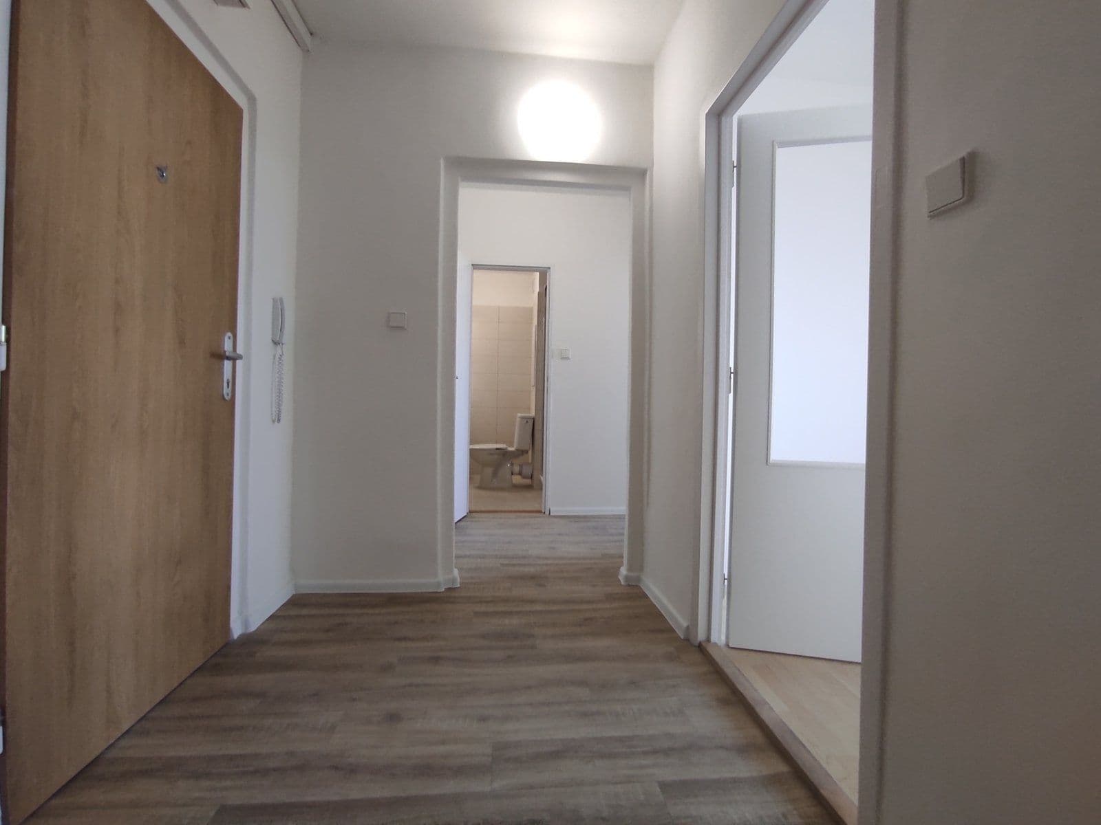1 bedroom with open-plan kitchen flat to rent, 49 m², Masarykova třída, Orlová, Moravskoslezský Region 1 bedroom with open-plan kitchen flat to rent, 49 m², Masarykova třída, Orlová, Moravskoslezský Region
