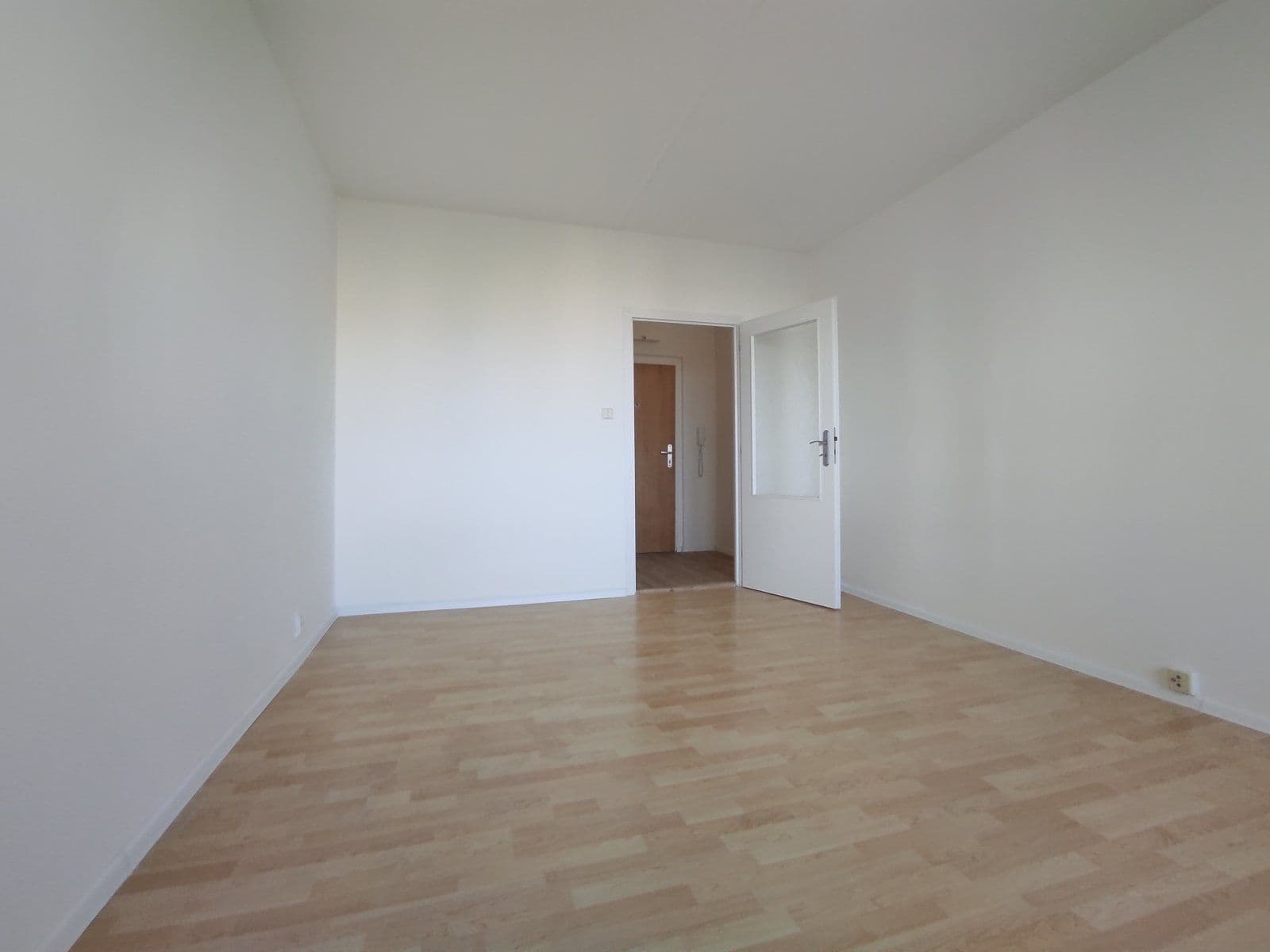 1 bedroom with open-plan kitchen flat to rent, 49 m², Masarykova třída, Orlová, Moravskoslezský Region 1 bedroom with open-plan kitchen flat to rent, 49 m², Masarykova třída, Orlová, Moravskoslezský Region