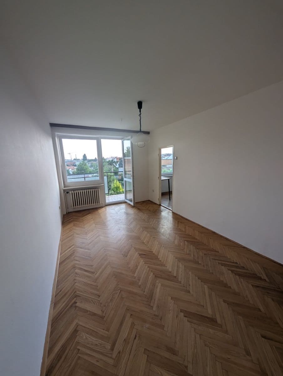 2 bedroom flat to rent, 55 m², náměstí Republiky, Brno, Jihomoravský Region 2 bedroom flat to rent, 55 m², náměstí Republiky, Brno, Jihomoravský Region