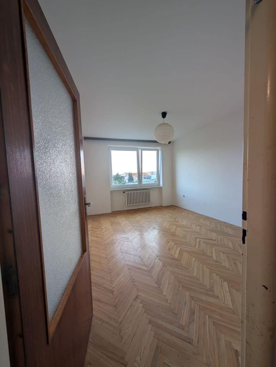 2 bedroom flat to rent, 55 m², náměstí Republiky, Brno, Jihomoravský Region 2 bedroom flat to rent, 55 m², náměstí Republiky, Brno, Jihomoravský Region
