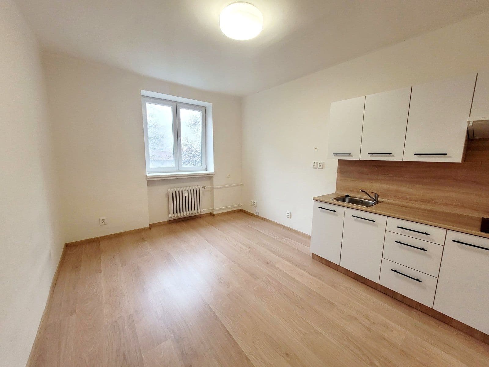 Studio flat to rent, 22 m², Vardasova, Havířov, Moravskoslezský Region Studio flat to rent, 22 m², Vardasova, Havířov, Moravskoslezský Region