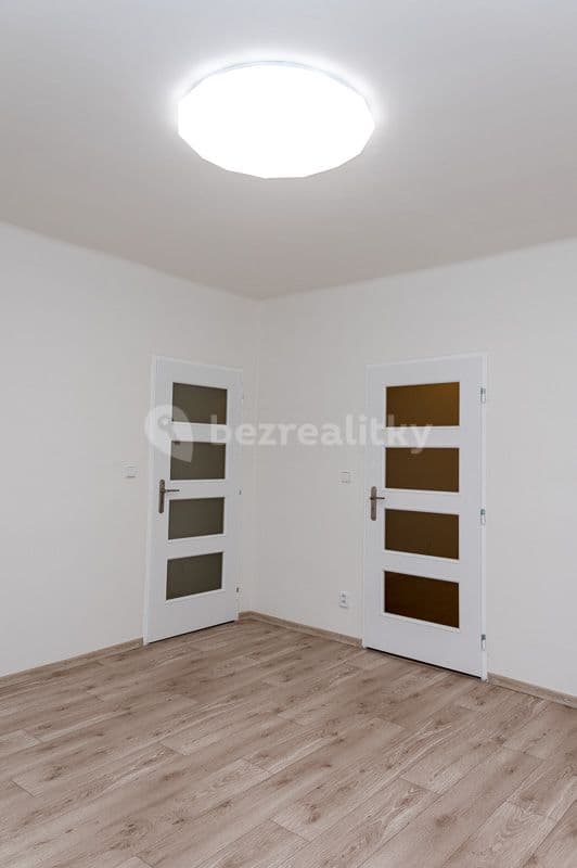 2 bedroom flat to rent, 65 m², Gorkého, Pardubice, Pardubický Region 2 bedroom flat to rent, 65 m², Gorkého, Pardubice, Pardubický Region