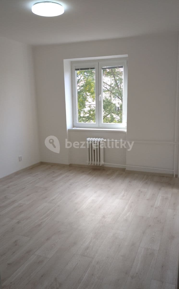 2 bedroom flat to rent, 65 m², Gorkého, Pardubice, Pardubický Region 2 bedroom flat to rent, 65 m², Gorkého, Pardubice, Pardubický Region