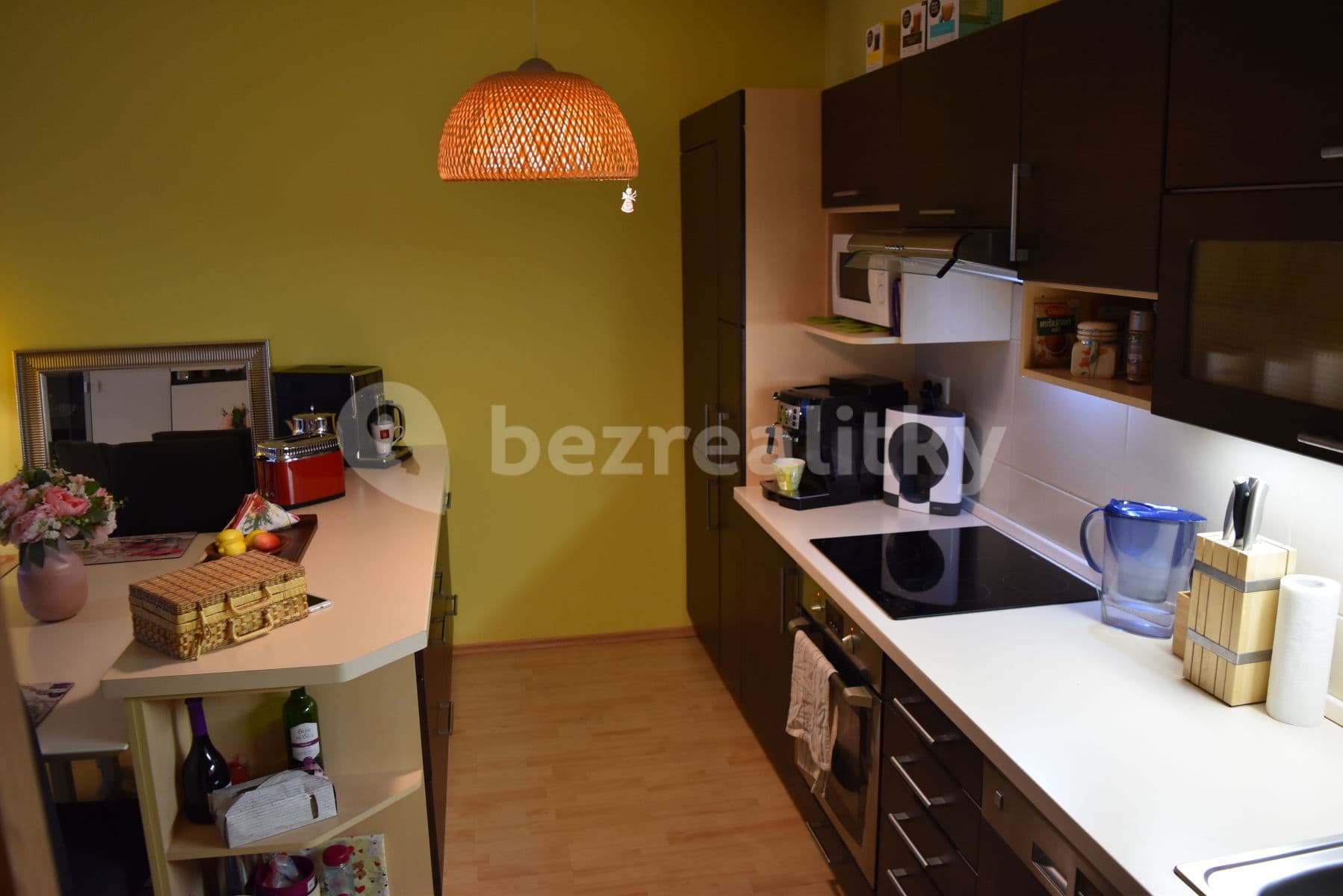1 bedroom with open-plan kitchen flat to rent, 57 m², U Hostavického potoka, Prague, Prague 1 bedroom with open-plan kitchen flat to rent, 57 m², U Hostavického potoka, Prague, Prague