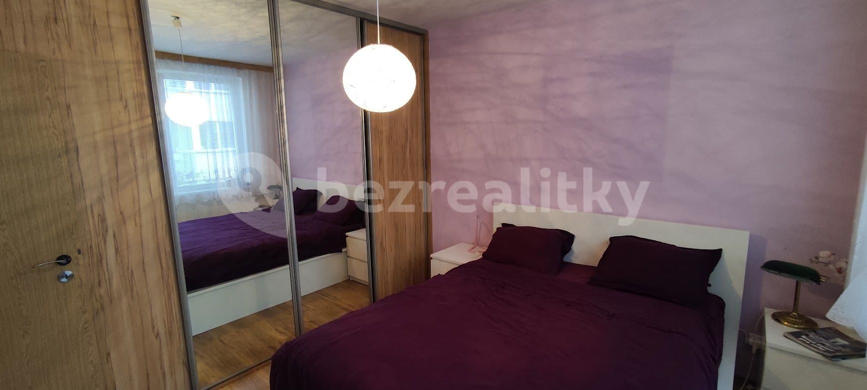 1 bedroom with open-plan kitchen flat to rent, 57 m², U Hostavického potoka, Prague, Prague 1 bedroom with open-plan kitchen flat to rent, 57 m², U Hostavického potoka, Prague, Prague