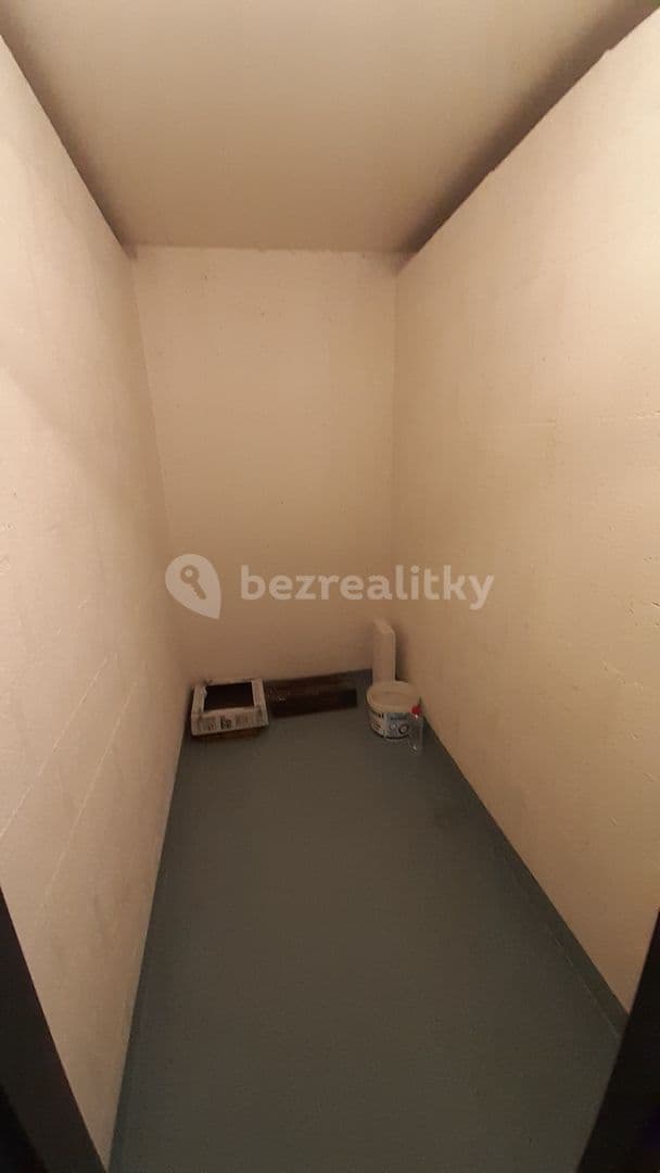 1 bedroom with open-plan kitchen flat to rent, 65 m², Sousedíkova, Prague, Prague 1 bedroom with open-plan kitchen flat to rent, 65 m², Sousedíkova, Prague, Prague