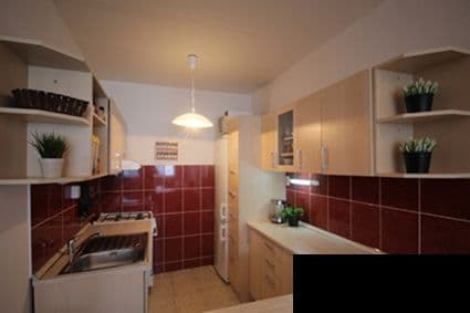 2 bedroom with open-plan kitchen flat to rent, 66 m², Malešovská, Prague, Prague 2 bedroom with open-plan kitchen flat to rent, 66 m², Malešovská, Prague, Prague