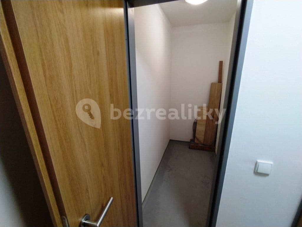 1 bedroom with open-plan kitchen flat to rent, 55 m², Jihlava, Vysočina Region 1 bedroom with open-plan kitchen flat to rent, 55 m², Jihlava, Vysočina Region