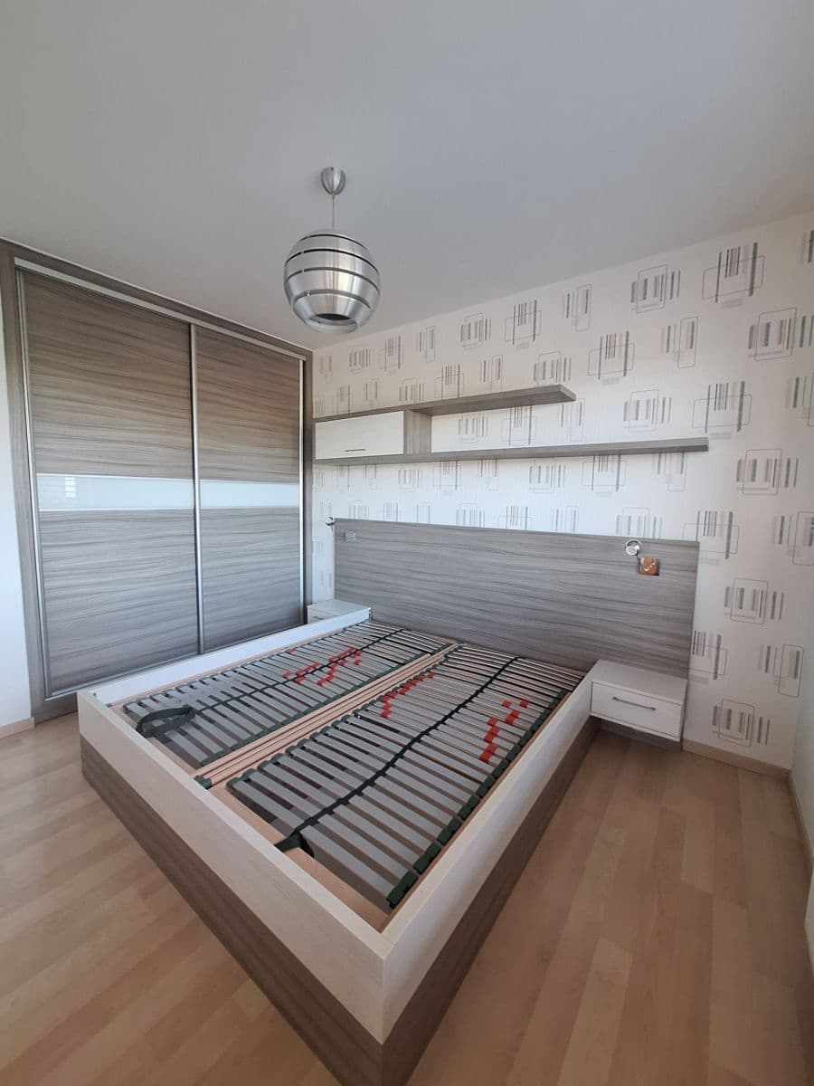 2 bedroom with open-plan kitchen flat to rent, 70 m², Kamechy, Brno, Jihomoravský Region 2 bedroom with open-plan kitchen flat to rent, 70 m², Kamechy, Brno, Jihomoravský Region