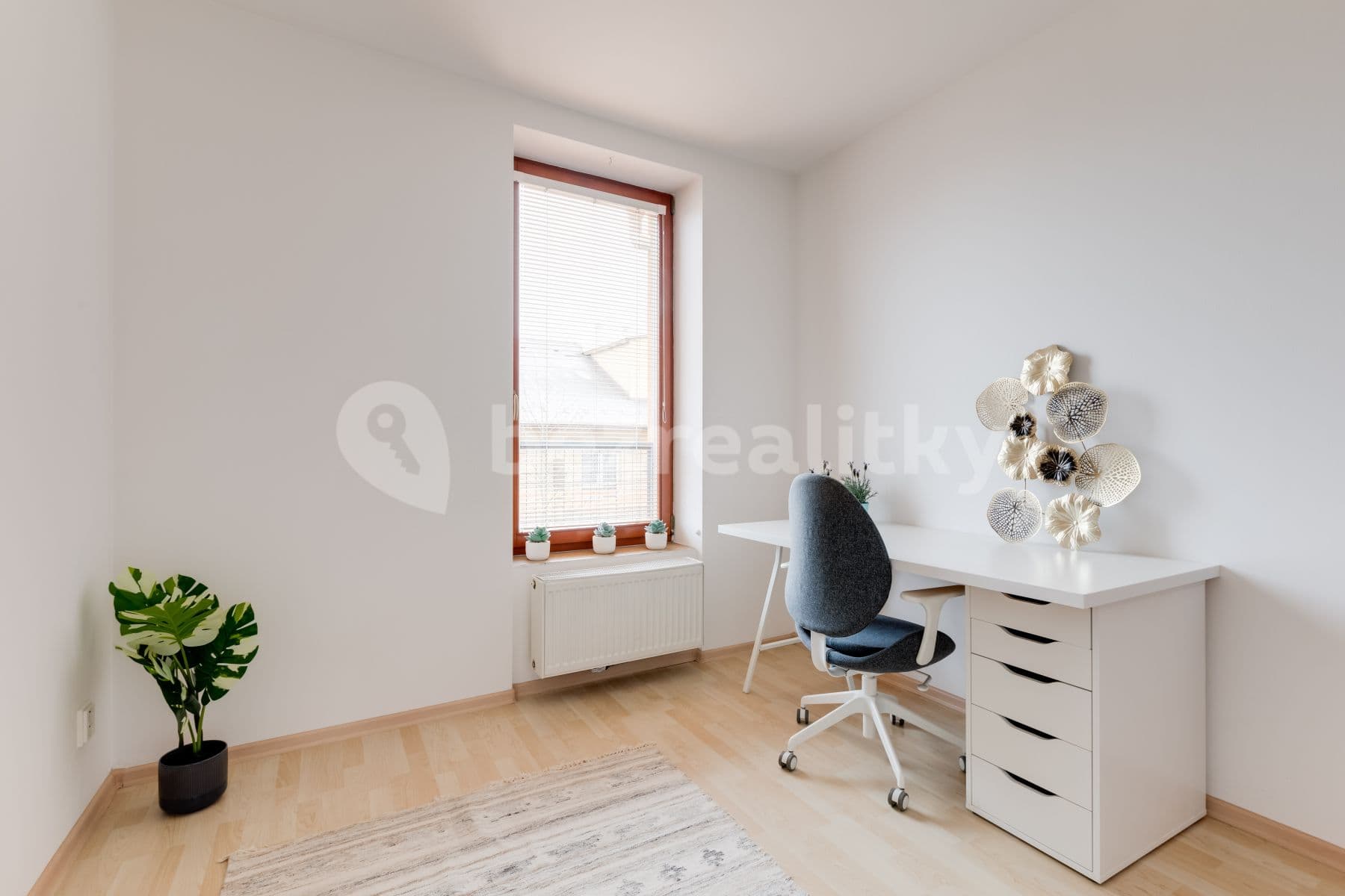 2 bedroom with open-plan kitchen flat to rent, 82 m², Ke Školce, Rudná, Středočeský Region 2 bedroom with open-plan kitchen flat to rent, 82 m², Ke Školce, Rudná, Středočeský Region