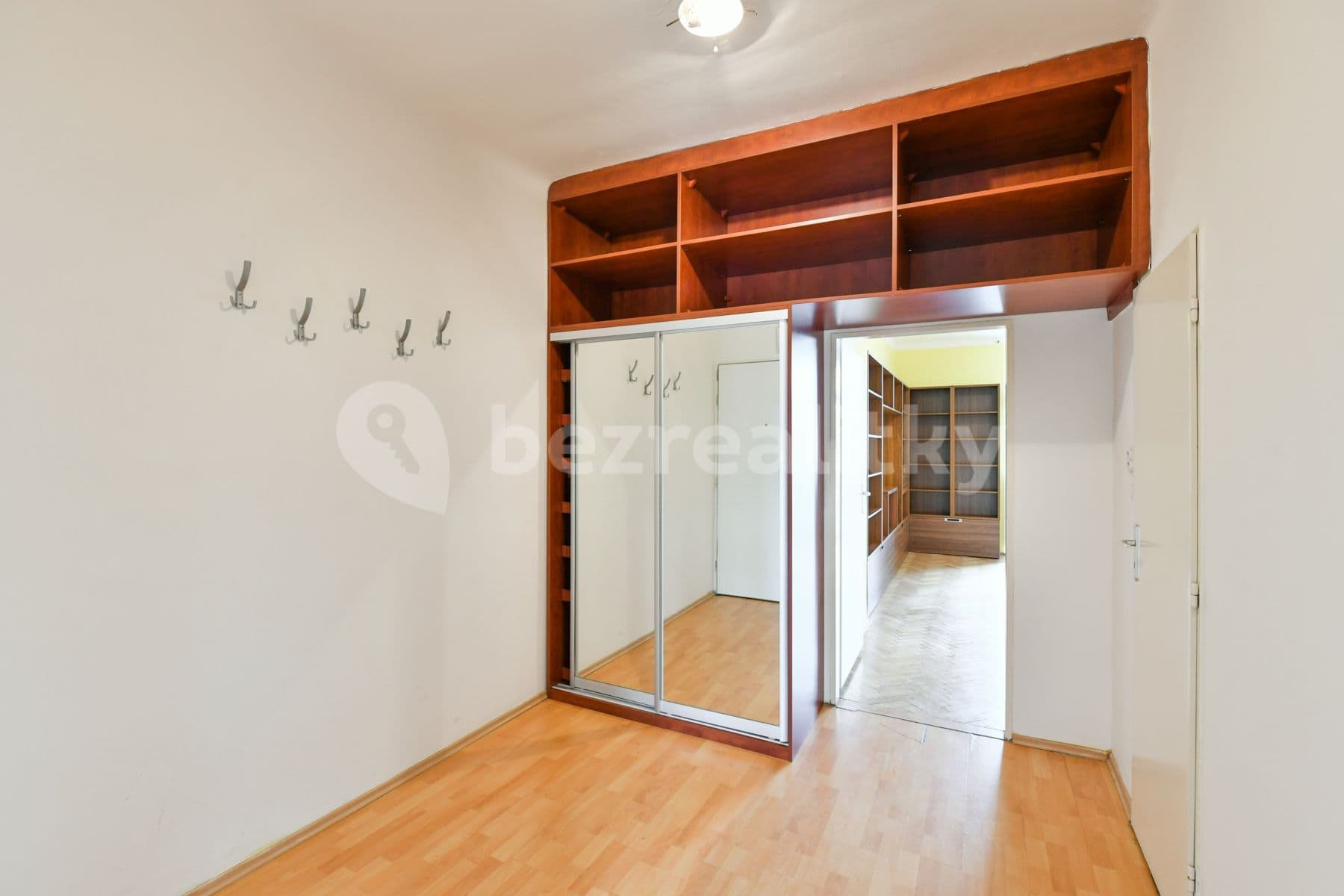 1 bedroom with open-plan kitchen flat to rent, 52 m², Jankovcova, Prague, Prague 1 bedroom with open-plan kitchen flat to rent, 52 m², Jankovcova, Prague, Prague