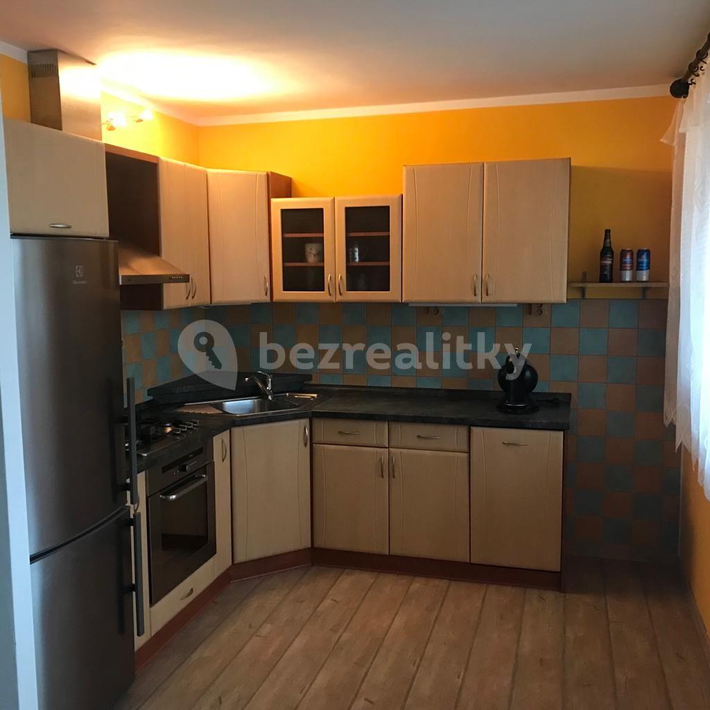 2 bedroom with open-plan kitchen flat to rent, 63 m², Generála Antonína Sochora, Nymburk, Středočeský Region