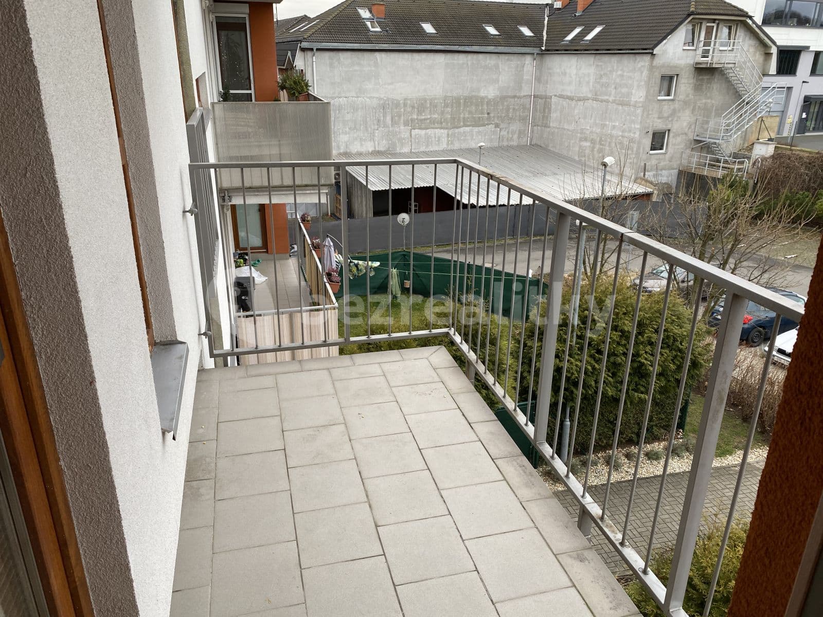 1 bedroom with open-plan kitchen flat to rent, 64 m², Přemyslovská, Roztoky, Středočeský Region 1 bedroom with open-plan kitchen flat to rent, 64 m², Přemyslovská, Roztoky, Středočeský Region