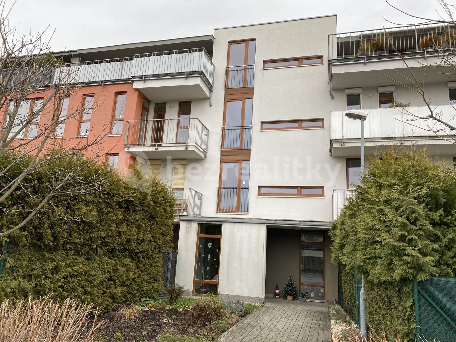 1 bedroom with open-plan kitchen flat to rent, 64 m², Přemyslovská, Roztoky, Středočeský Region 1 bedroom with open-plan kitchen flat to rent, 64 m², Přemyslovská, Roztoky, Středočeský Region