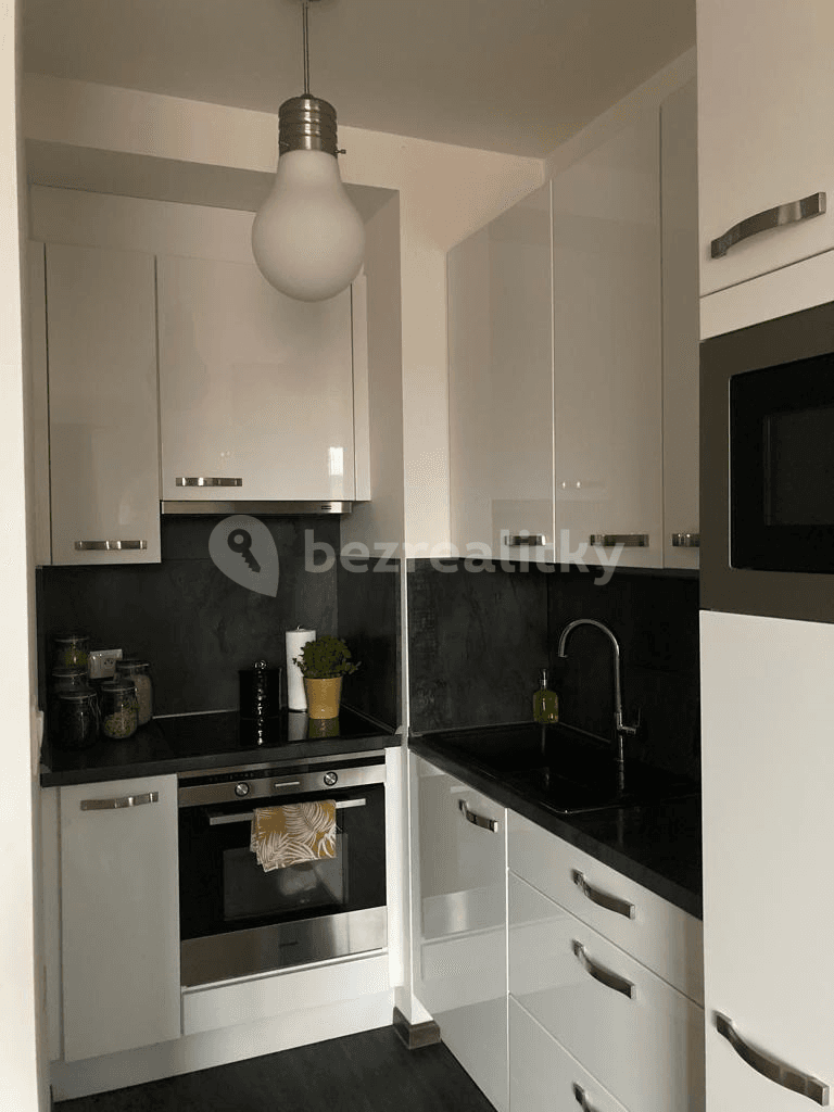 Studio flat to rent, 41 m², Letovská, Prague, Prague Studio flat to rent, 41 m², Letovská, Prague, Prague