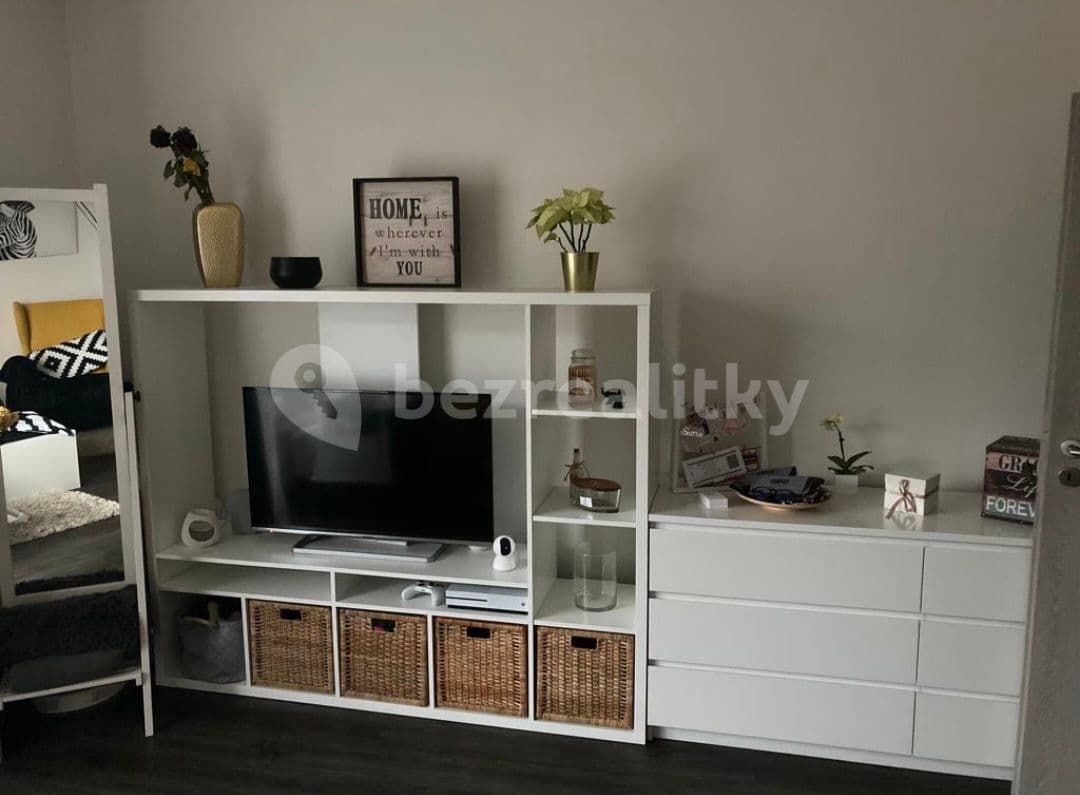 Studio flat to rent, 41 m², Letovská, Prague, Prague Studio flat to rent, 41 m², Letovská, Prague, Prague