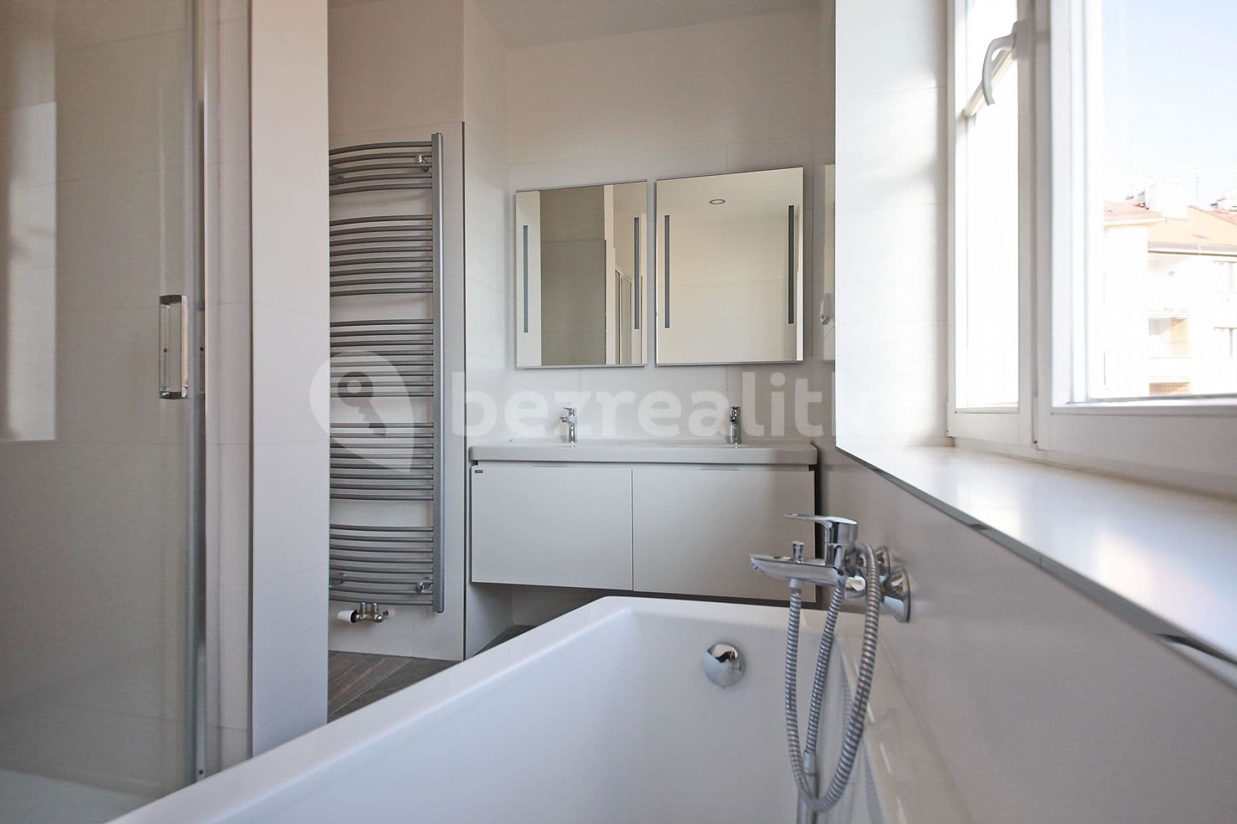 2 bedroom with open-plan kitchen flat to rent, 80 m², Kodaňská, Prague, Prague 2 bedroom with open-plan kitchen flat to rent, 80 m², Kodaňská, Prague, Prague