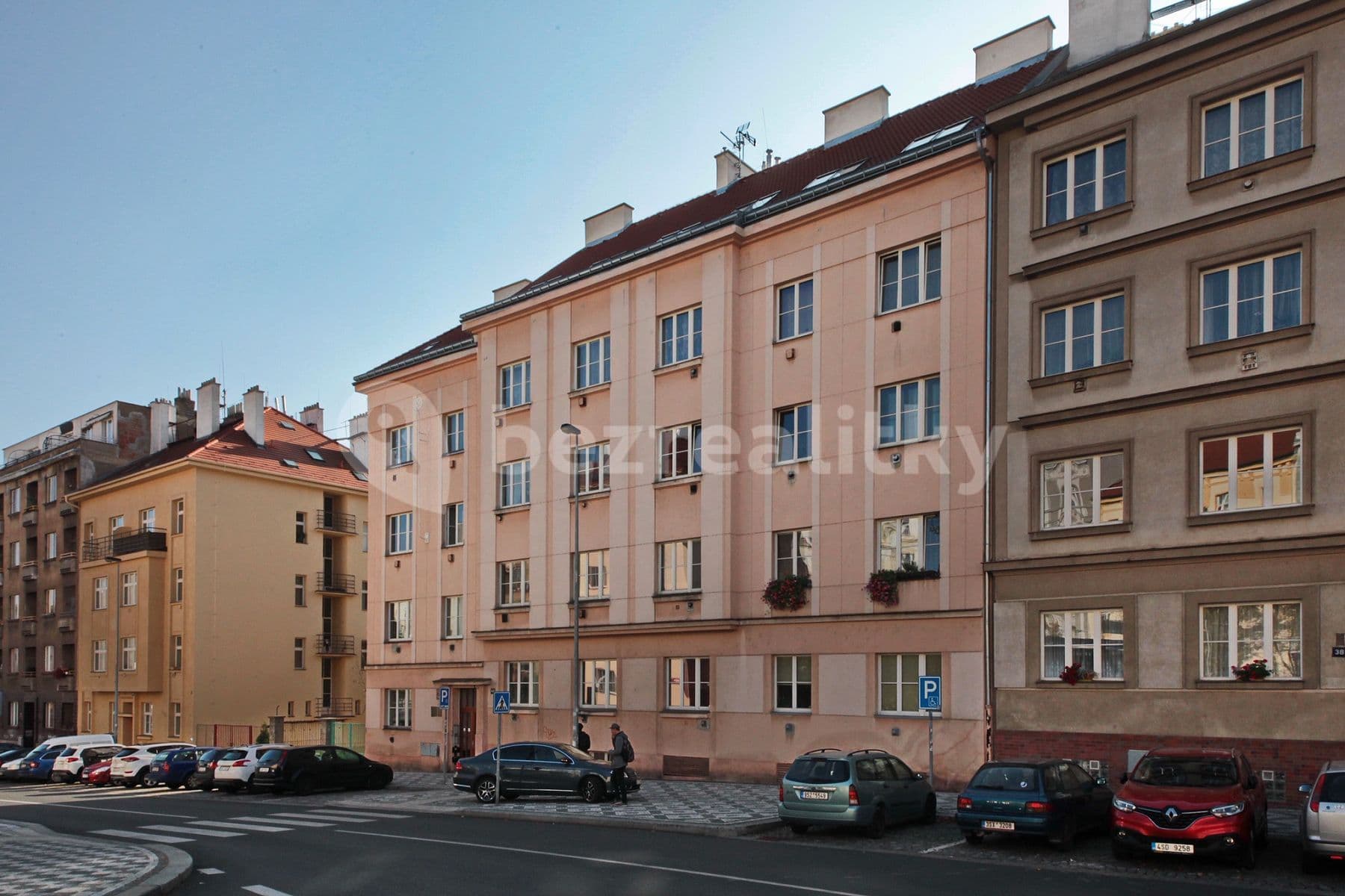 2 bedroom with open-plan kitchen flat to rent, 80 m², Kodaňská, Prague, Prague 2 bedroom with open-plan kitchen flat to rent, 80 m², Kodaňská, Prague, Prague