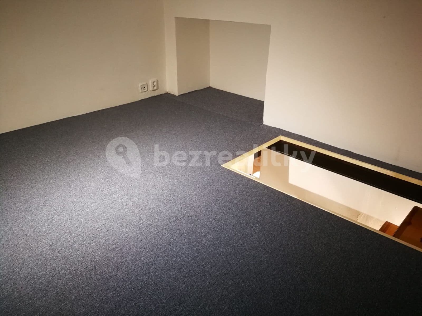 Studio flat to rent, 30 m², Křižíkova, Prague, Prague Studio flat to rent, 30 m², Křižíkova, Prague, Prague