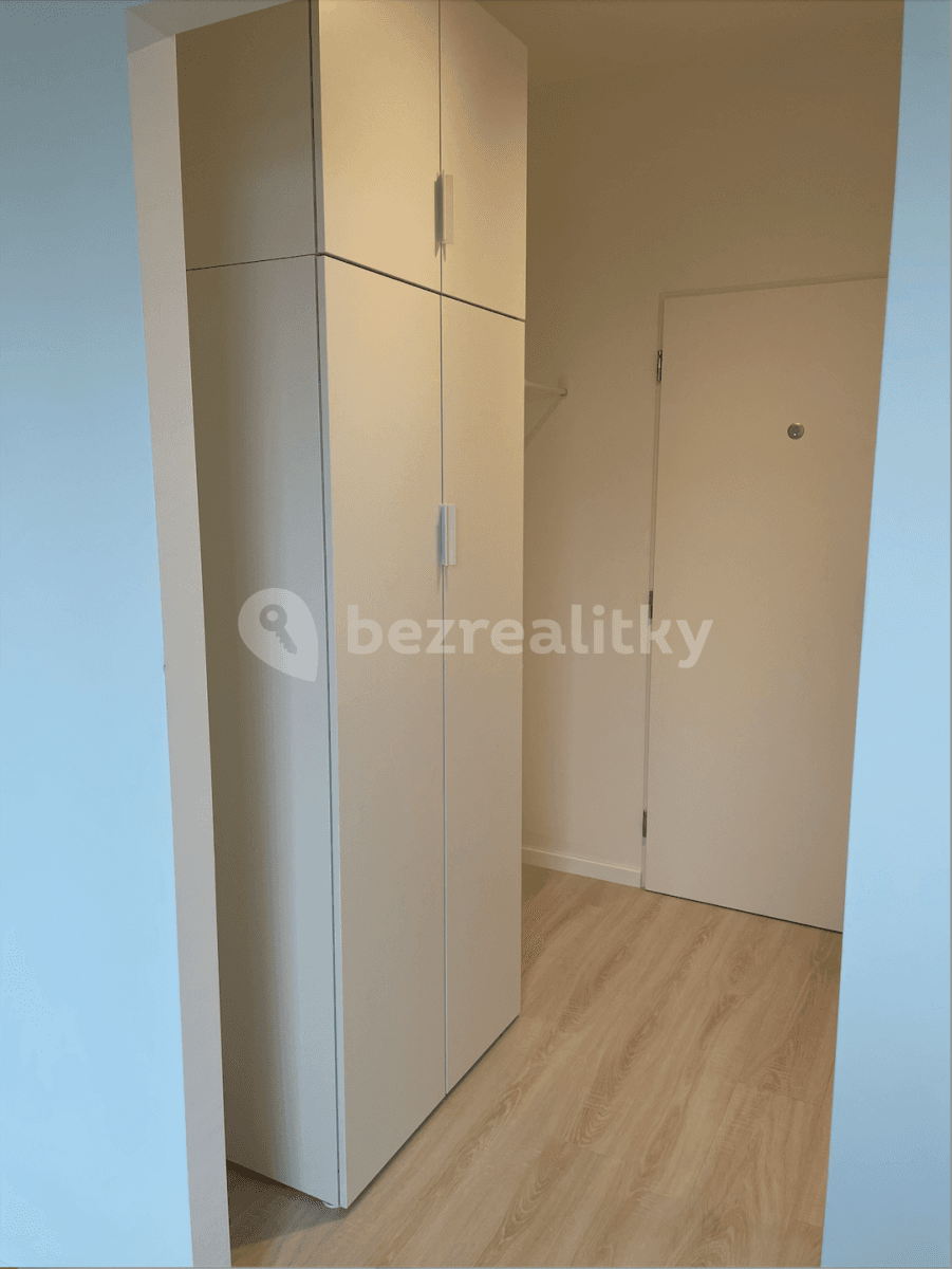 Studio flat to rent, 23 m², Poděbradská, Prague, Prague Studio flat to rent, 23 m², Poděbradská, Prague, Prague